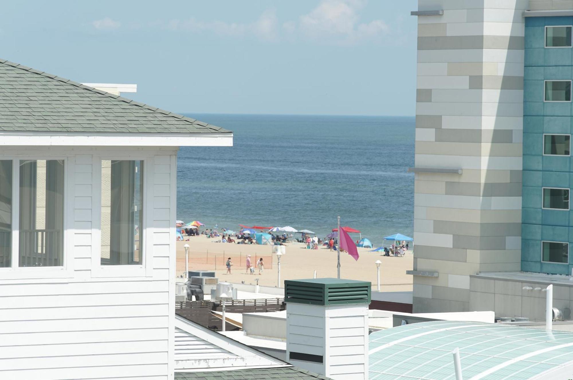 Howard Johnson By Wyndham Virginia Beach At The Beach Exteriér fotografie